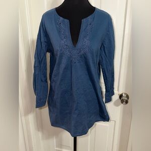 Women’s size large New York &‎ Company Blue Tunic with Embroidery